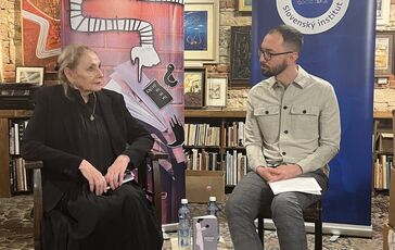 Jana Bodnárová otvorila jesennú etapu literárnych večerov s finalistami Anasoft litera