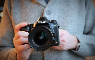 Chceli by ste stretnúť zaujímavých ľudí a byť súčasťou dvoch kultúrnych projektov? 