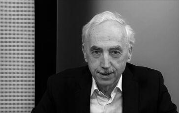 ĽUBOMÍR OLACH – autor historickej literatúry