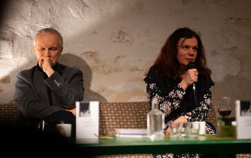 23. 2. 2023 HYB4 Čítárna: Slovenský literární večer – Denisa Fulmeková