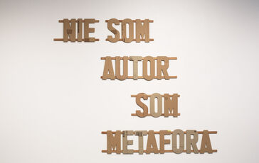 10. 10. 2023 / Vernisáž výstavy "Sprievodca plnohodnotným, ale nie vždy pohodlným životom"