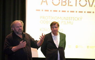 2. 11. 2023 Premietanie filmu Zamatoví teroristi s režisérom Ivanom Ostrochovským