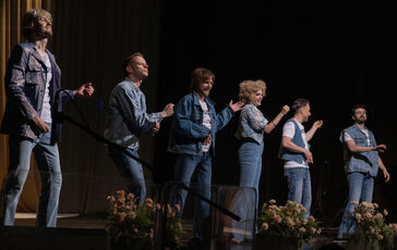 20 rokov Slovenska v EÚ pripomenula inscenácia Divadla Andreja Bagara Zlatá lýra