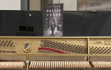 Aký bol Marián Varga? Autorská dvojica predstavila publikáciu o otcovi slovenského bigbítu