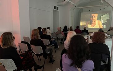 Večer slovenského filmu: Pražské publikum pobavila oceňovaná čierna komédia Invalid