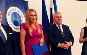 VERNISÁŽ - ALEXANDER DUBČEK